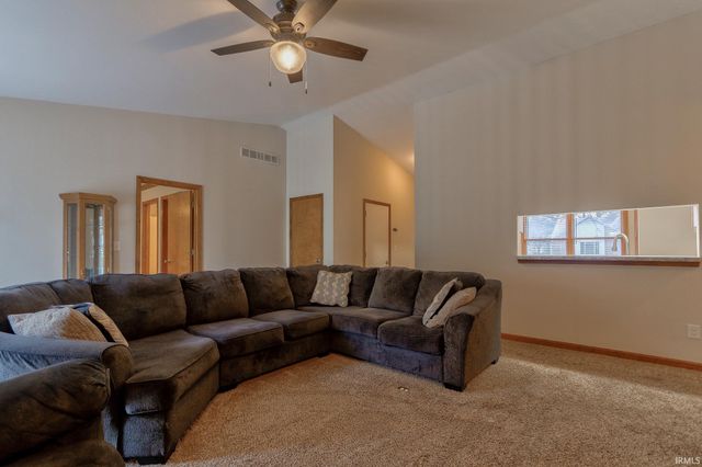 3709 Adobe Street, Evansville, IN 47720