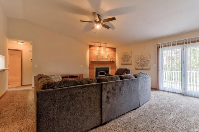 3709 Adobe Street, Evansville, IN 47720