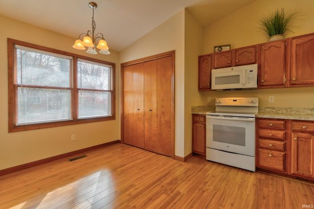 3709 Adobe Street, Evansville, IN 47720