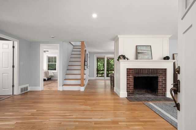 8 Elginwwood Rd., Peabody, MA 01960