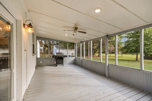 105 Jerry St, Portland, TN 37148