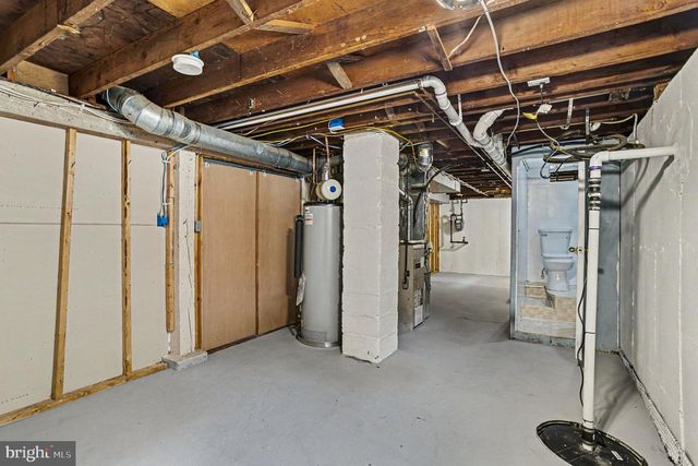 2513 CANTERBURY RD, Parkville, MD 21234