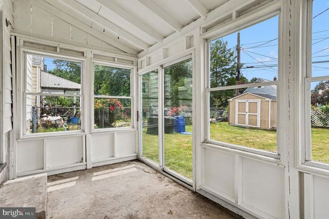 2513 CANTERBURY RD, Parkville, MD 21234
