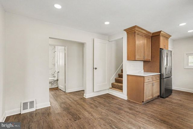 2513 CANTERBURY RD, Parkville, MD 21234