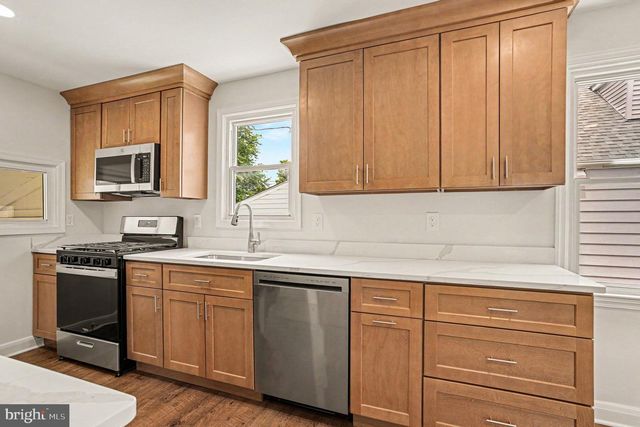 2513 CANTERBURY RD, Parkville, MD 21234