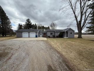 958 N Cass Avenue, Vassar, MI 48768