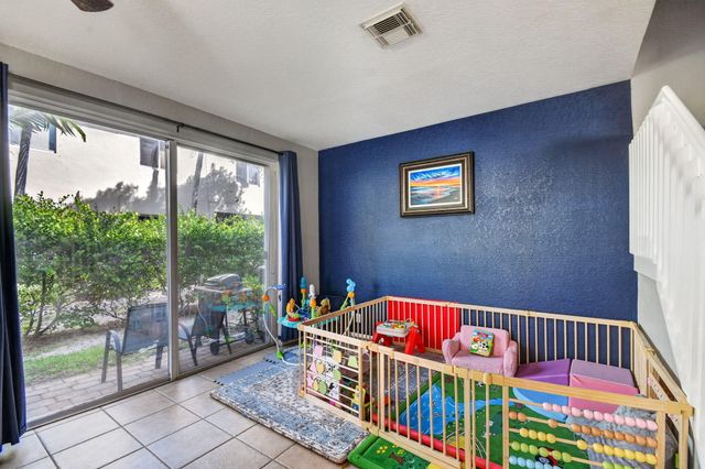 2785 S EVERGREEN Circle, Boynton Beach, FL 33426