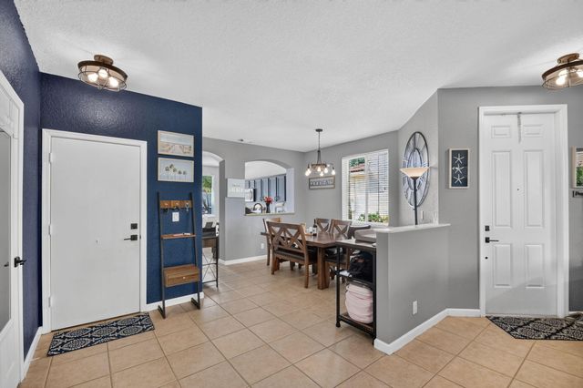 2785 S EVERGREEN Circle, Boynton Beach, FL 33426