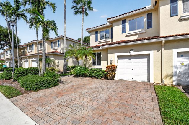 2785 S EVERGREEN Circle, Boynton Beach, FL 33426