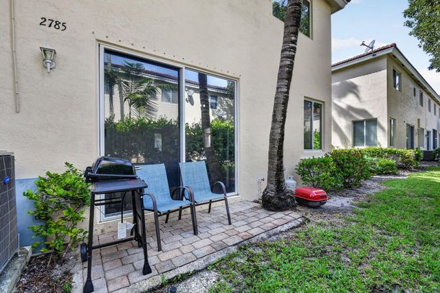 2785 S EVERGREEN Circle, Boynton Beach, FL 33426
