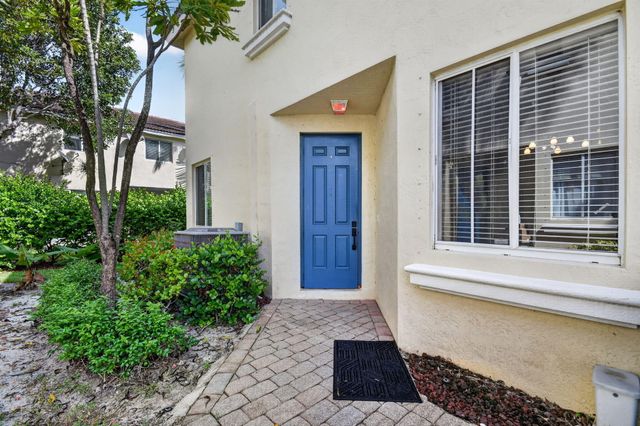 2785 S EVERGREEN Circle, Boynton Beach, FL 33426
