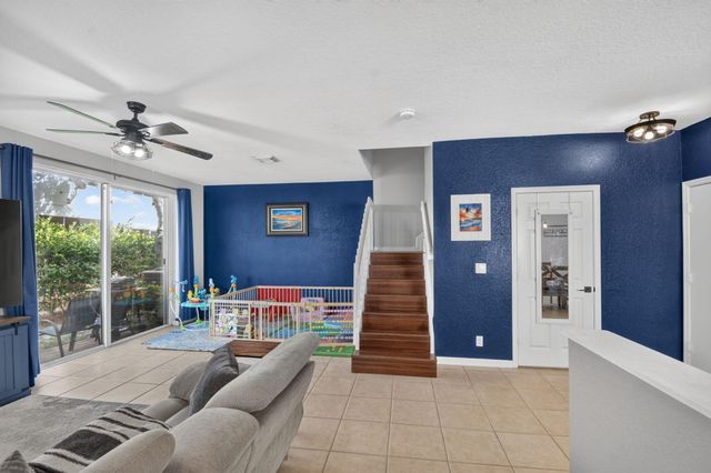2785 S EVERGREEN Circle, Boynton Beach, FL 33426