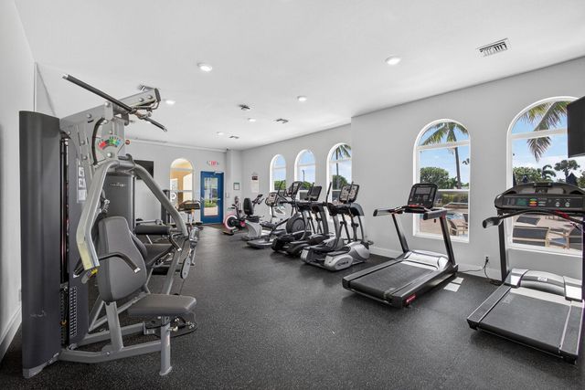 2785 S EVERGREEN Circle, Boynton Beach, FL 33426
