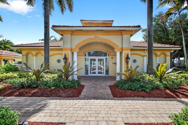 2785 S EVERGREEN Circle, Boynton Beach, FL 33426