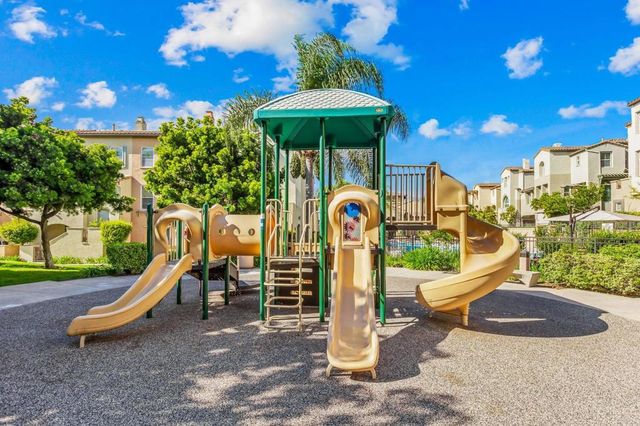 688 Hatfield Drive, San Marcos, CA 92078