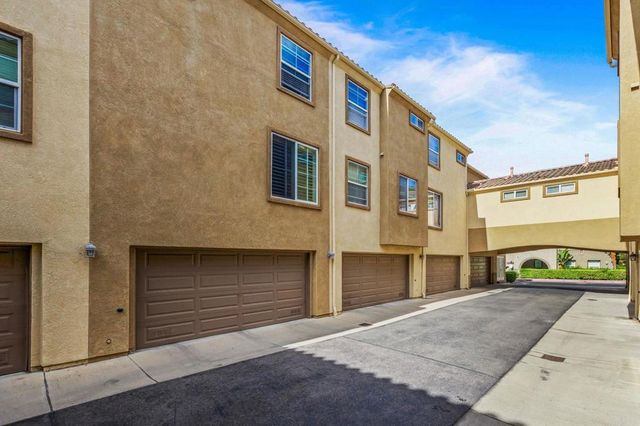 688 Hatfield Drive, San Marcos, CA 92078