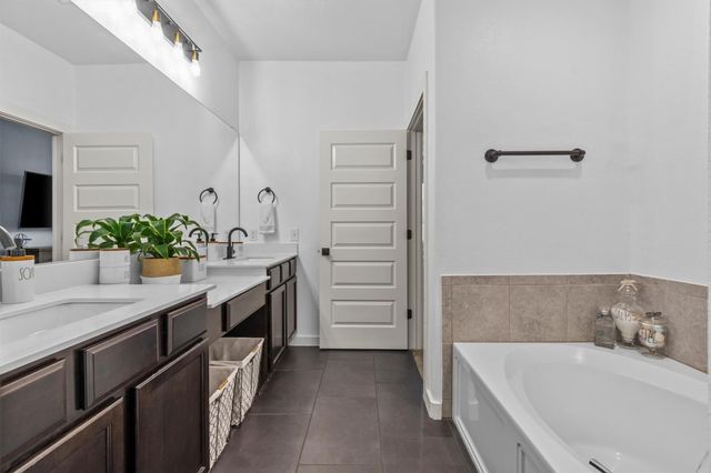 7104 Brick Slope PATH, Austin, TX 78744