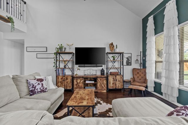 7104 Brick Slope PATH, Austin, TX 78744