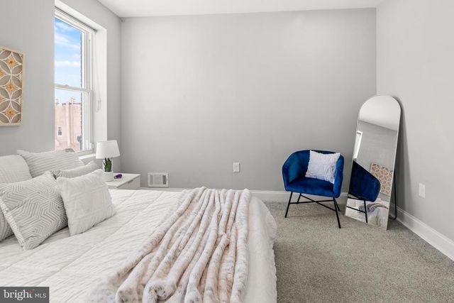 2956 GREENMOUNT AVE, Baltimore, MD 21218