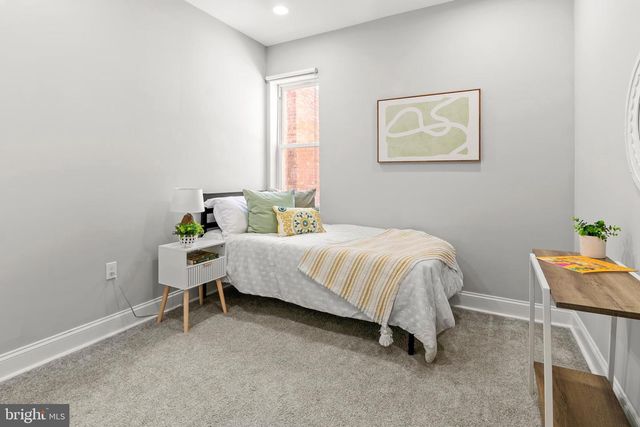 2956 GREENMOUNT AVE, Baltimore, MD 21218