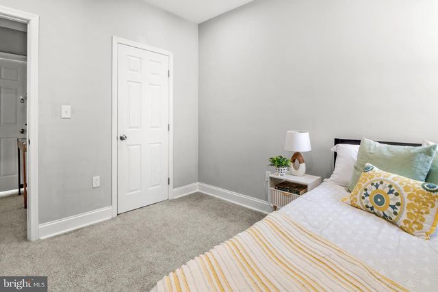 2956 GREENMOUNT AVE, Baltimore, MD 21218