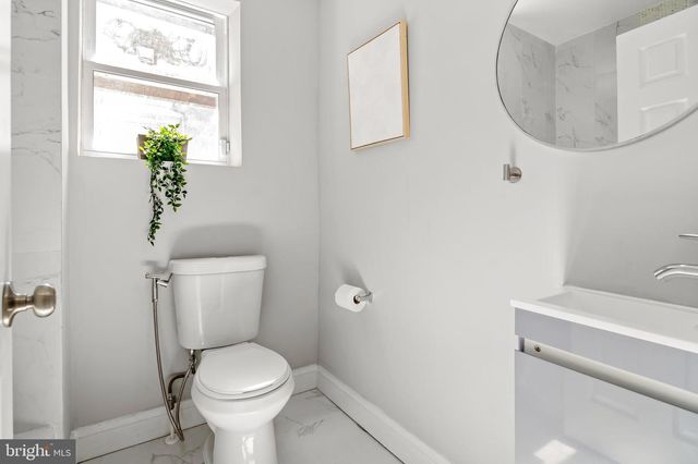 2956 GREENMOUNT AVE, Baltimore, MD 21218