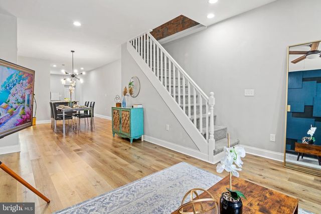 2956 GREENMOUNT AVE, Baltimore, MD 21218