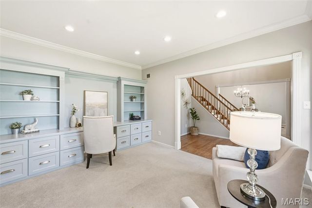 16112 Ridgewoods Manor Circle, Ellisville, MO 63038