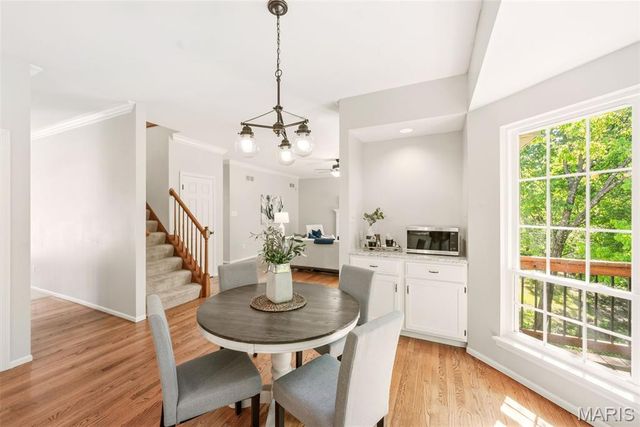 16112 Ridgewoods Manor Circle, Ellisville, MO 63038