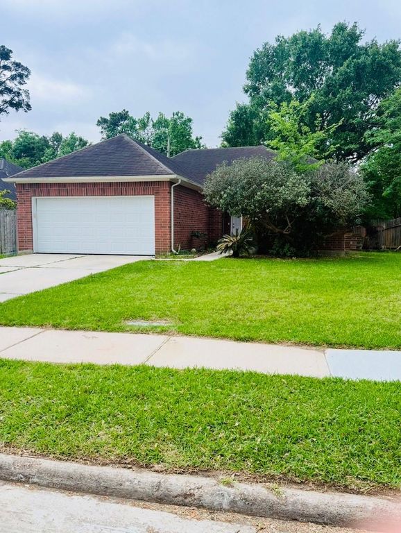 22115 Jay Drive, Spring, TX 77373