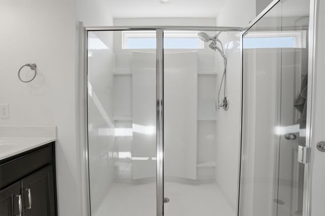 1040 Livingstone Ln, Mount Juliet, TN 37122