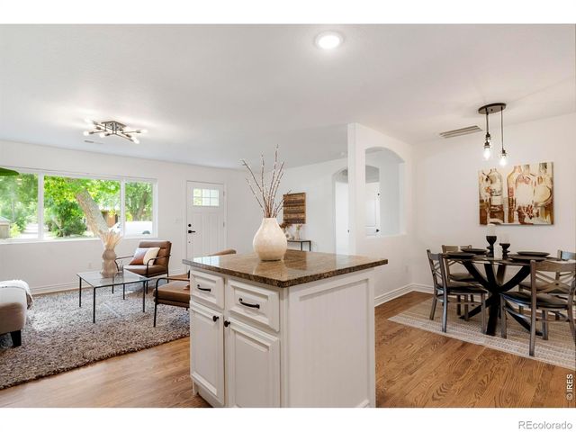 814 Baker Street, Longmont, CO 80501
