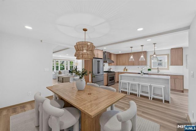15 Elberta Road, Maplewood, NJ 07040