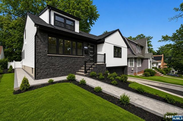 15 Elberta Road, Maplewood, NJ 07040