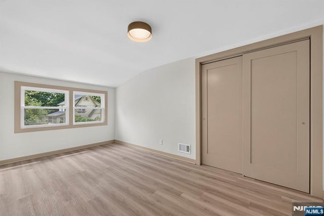 15 Elberta Road, Maplewood, NJ 07040