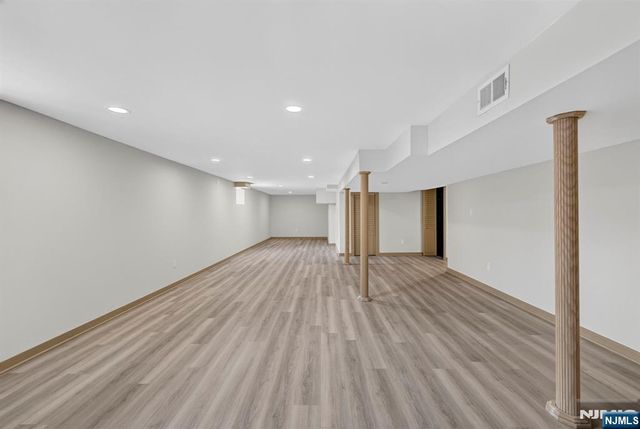 15 Elberta Road, Maplewood, NJ 07040
