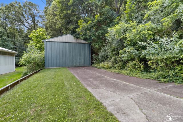 736 Lakeview Drive, Columbia Twp, MI 49234