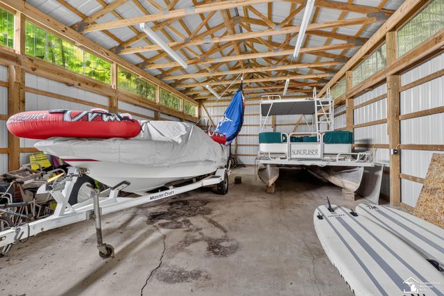 736 Lakeview Drive, Columbia Twp, MI 49234
