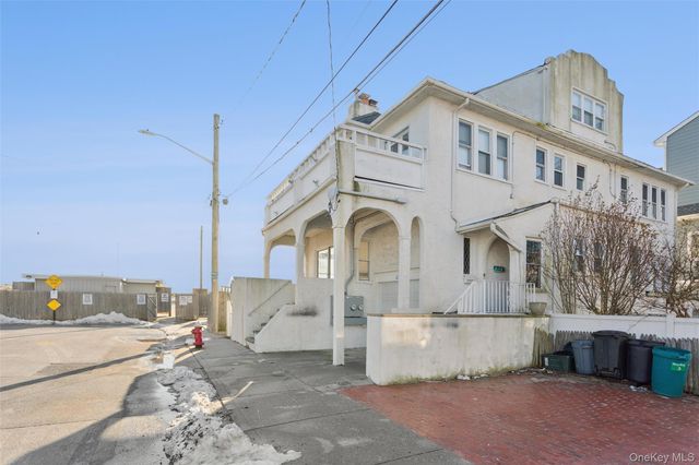 23 Troy Avenue 2nd FL, East Atlantic Beach, NY 11561
