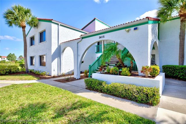 5415 CASABLANCA Circle L21, Sebring, FL 33870