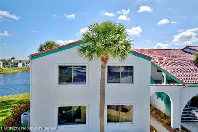 5415 CASABLANCA Circle L21, Sebring, FL 33870