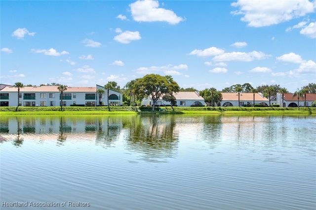 5415 CASABLANCA Circle L21, Sebring, FL 33870