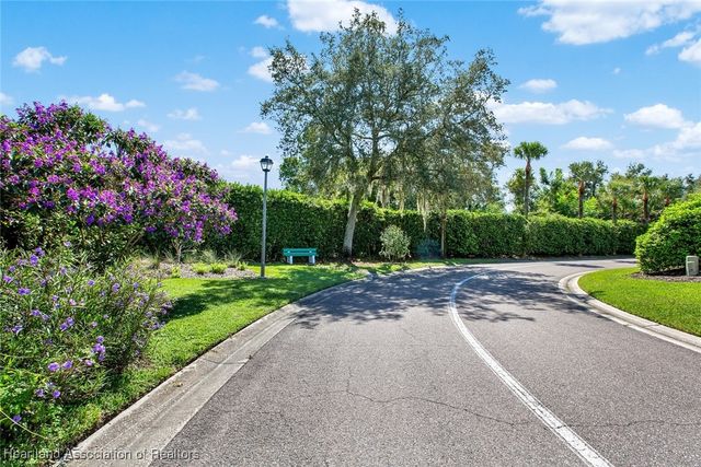 5415 CASABLANCA Circle L21, Sebring, FL 33870