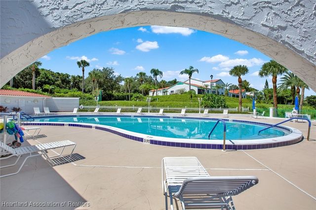 5415 CASABLANCA Circle L21, Sebring, FL 33870