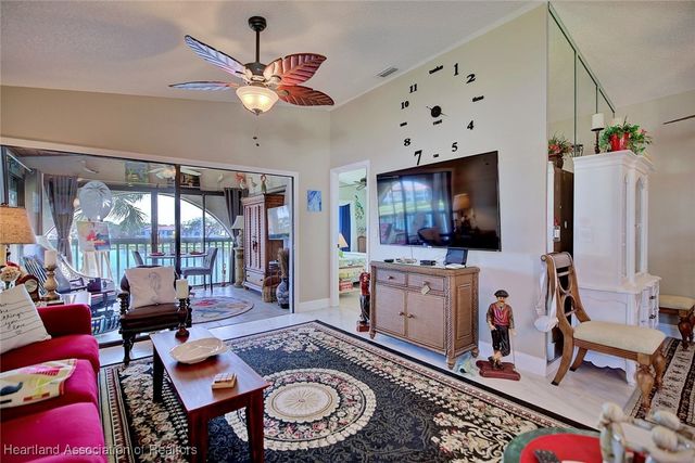 5415 CASABLANCA Circle L21, Sebring, FL 33870
