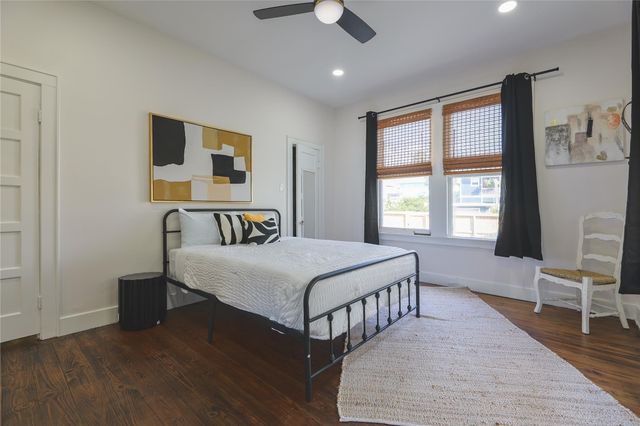 2912 Avenue R, Galveston, TX 77550