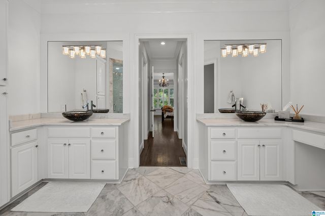 1204 PERTHSHIRE COURT, Hoover, AL 35242