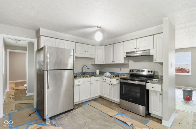 10423 Chris Drive, Indianapolis, IN 46229