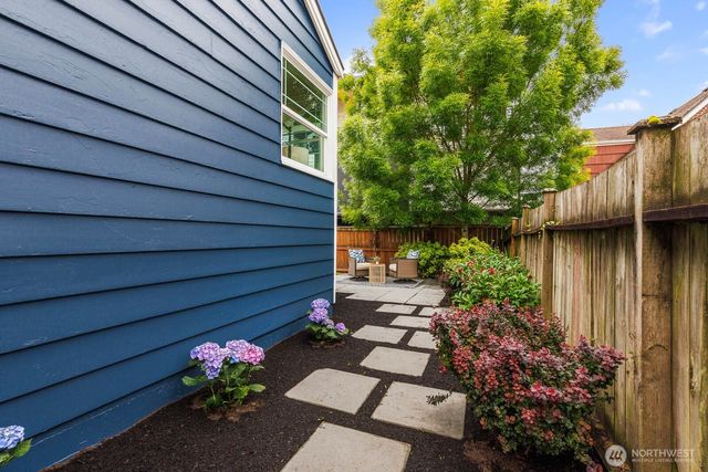1417 NW 83rd Street, Seattle, WA 98117
