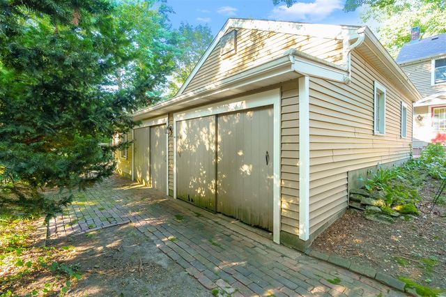 604 Jenks Boulevard, Kalamazoo, MI 49006